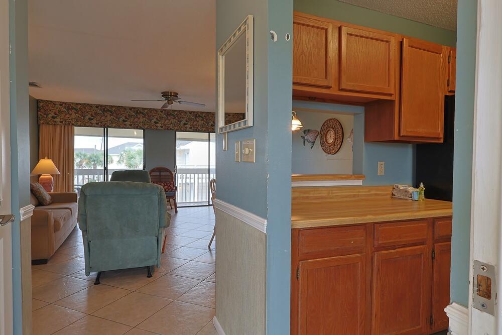 Image 3: 4 Entry