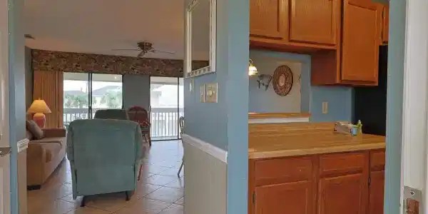 Image 3: 4 Entry