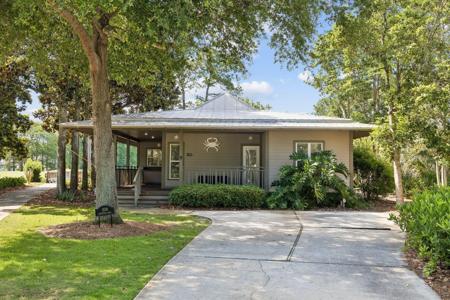 1108 Prestwick Place