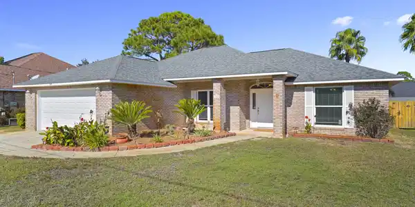 124 Pritchard Rd