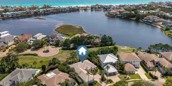 Image 2: 4722 Seastar Vista Drone-3 marked
