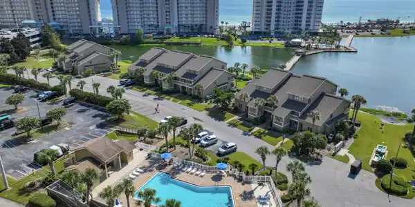 122 Stewart Lake Cove