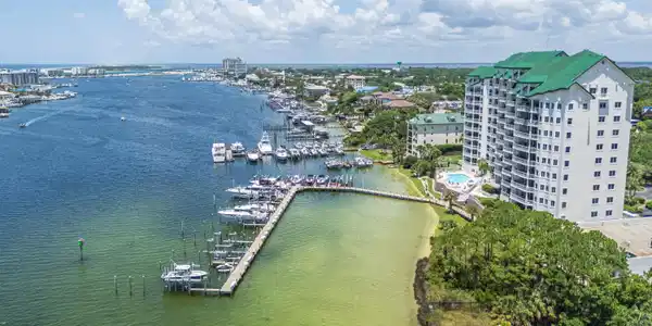 Image 3: GrandHarbor_03