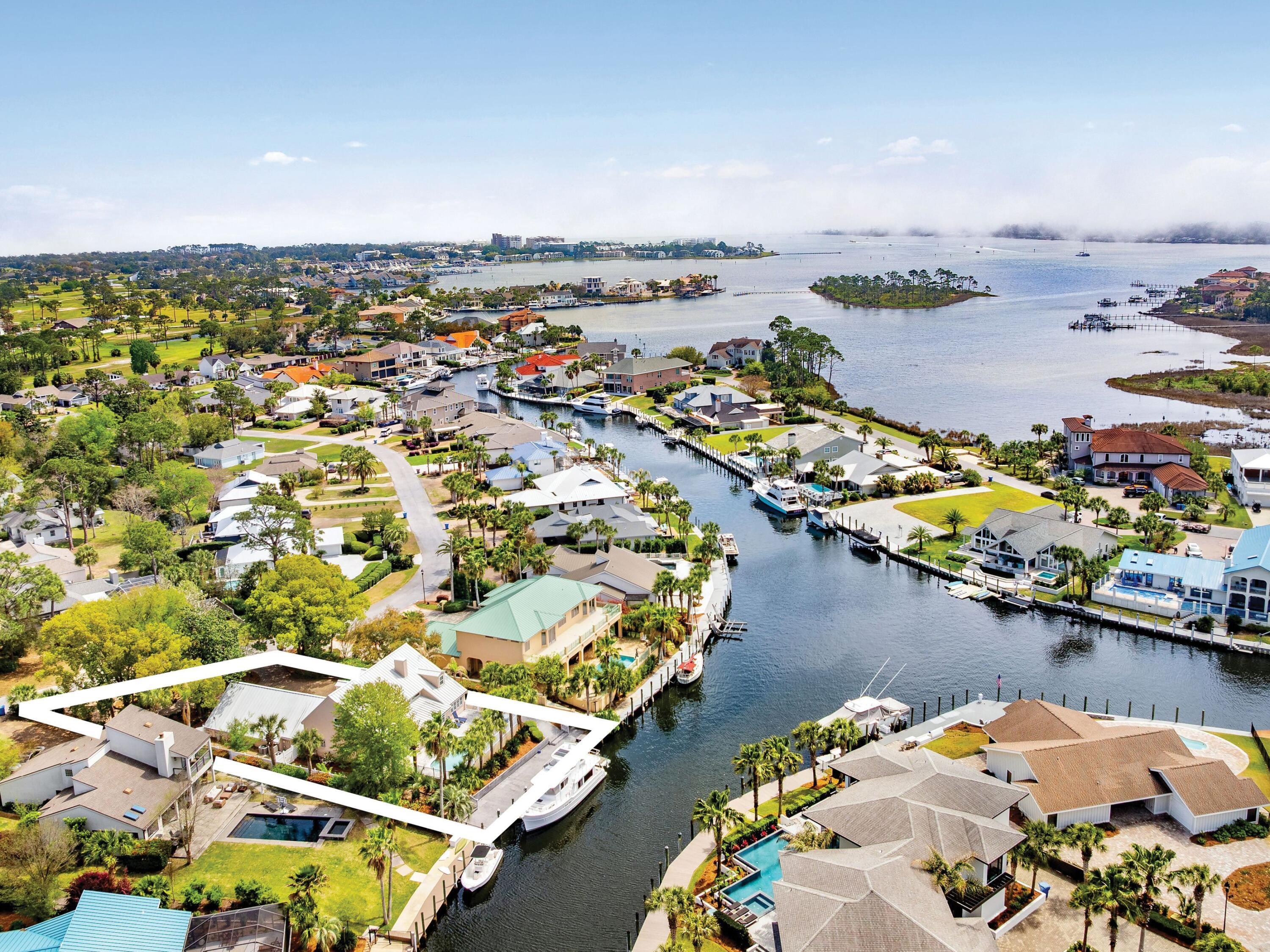 Image 2: 1102 Redfish Circle