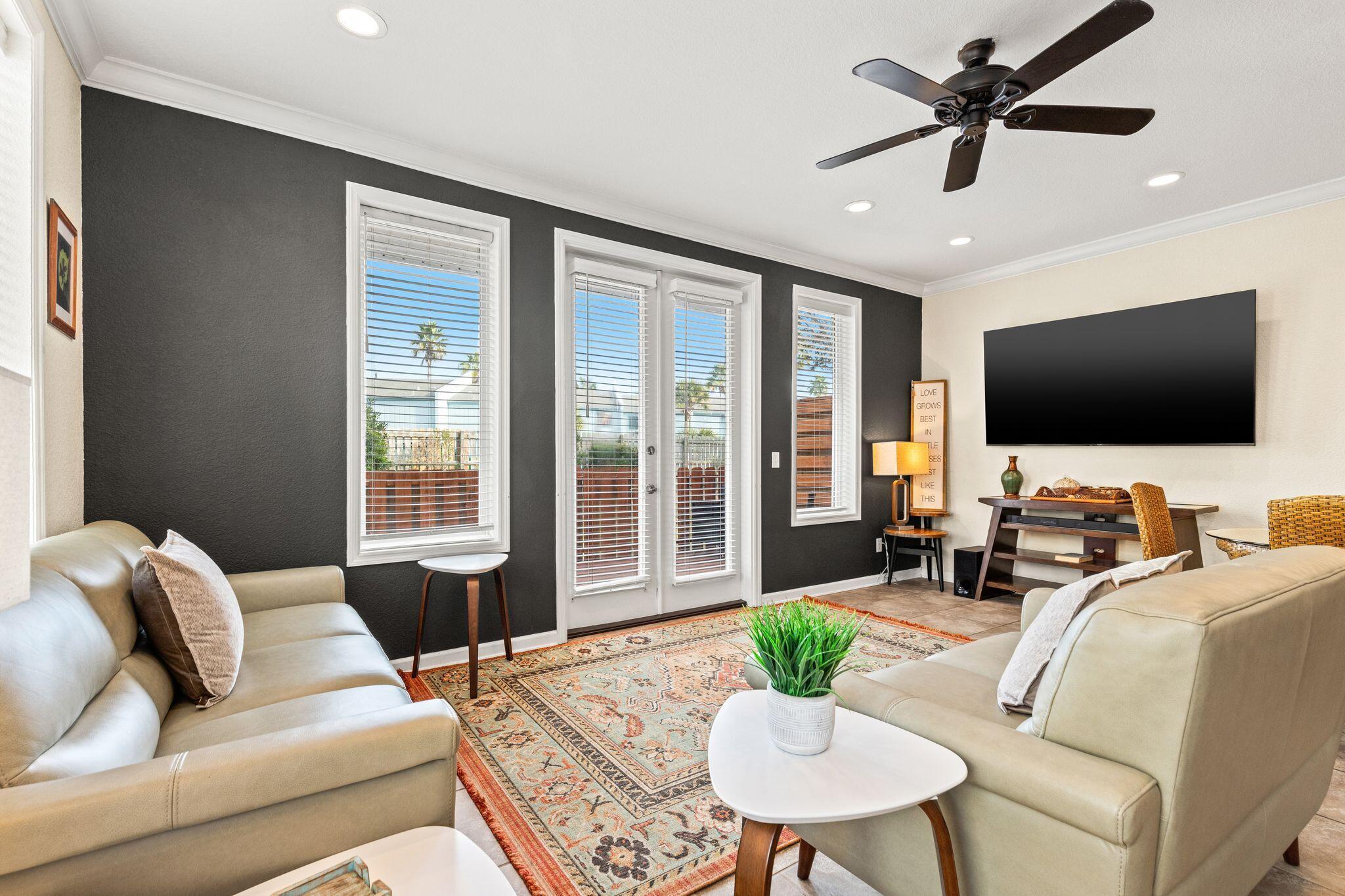 Image 2: 144 Southfields Rd, Panama City Beach, F