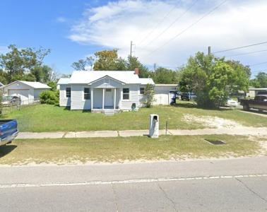 651 S Hwy 22A