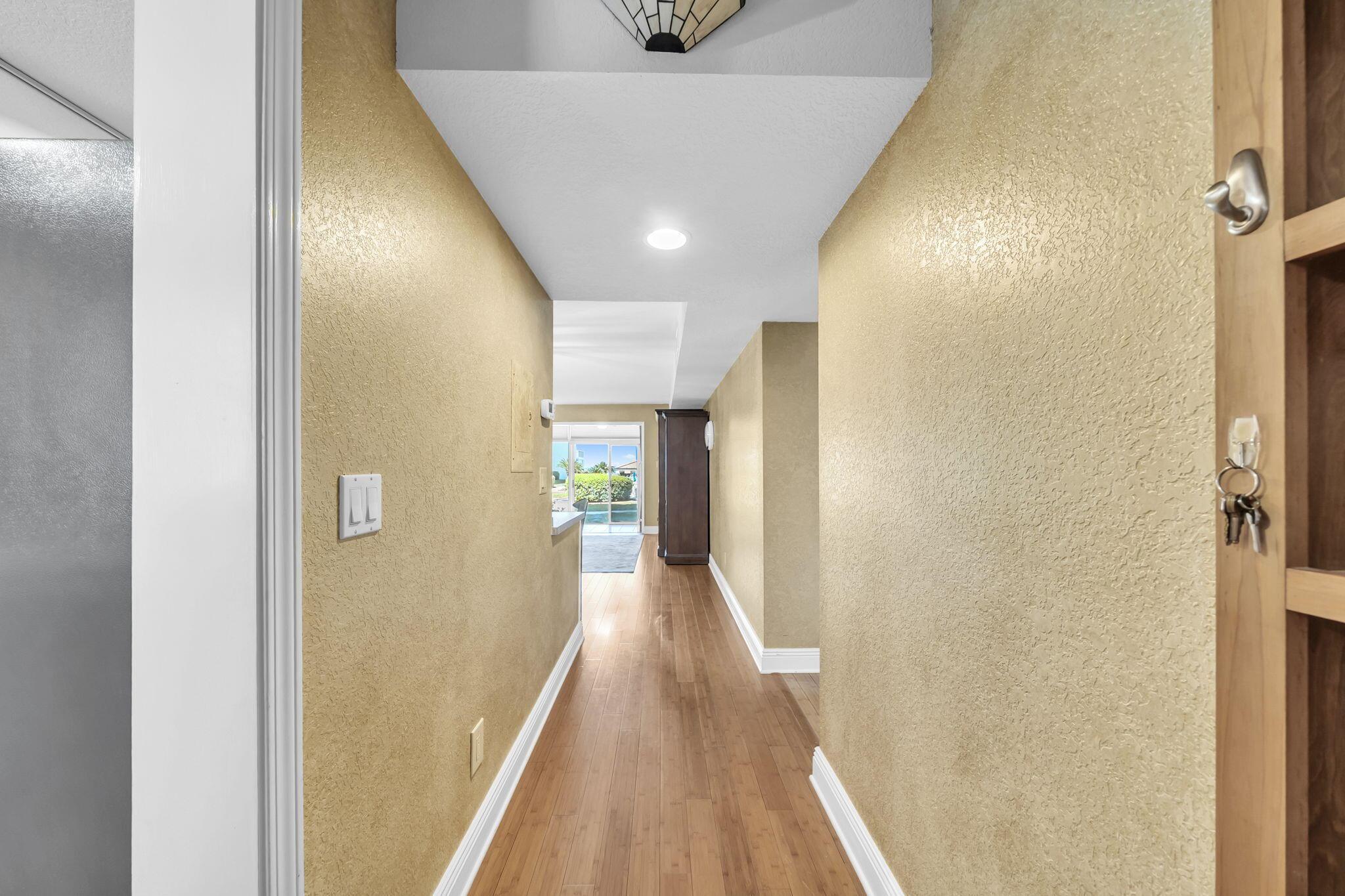 Image 4: 5-web-or-mls-DSC02720
