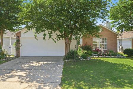 984 Southern Oaks Court