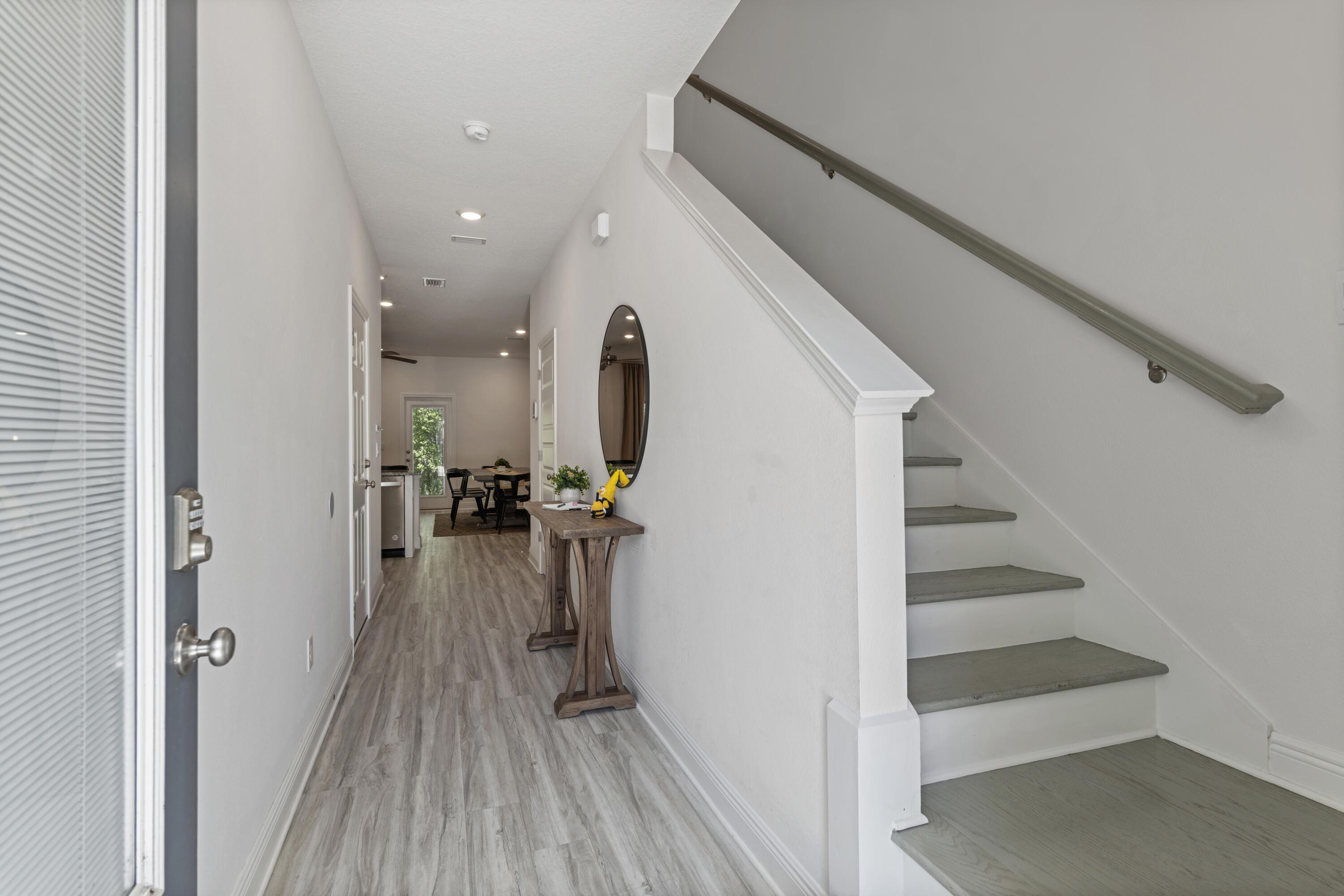 Image 4: Welcome Foyer