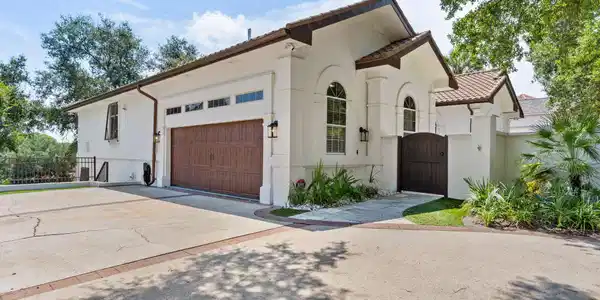 5311 Tivoli Drive