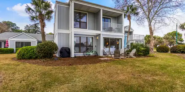 702 Sandpiper Drive