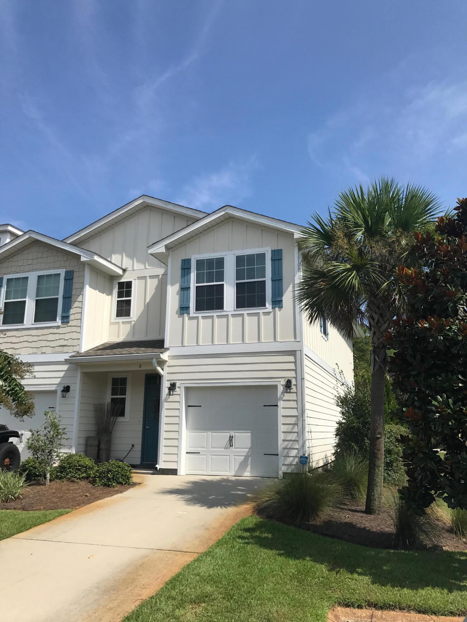 Image 1: 19 E Shady Oaks Ln Unit A
