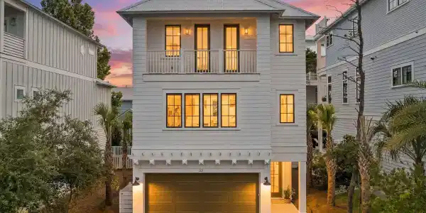 55 Grande Pointe Drive