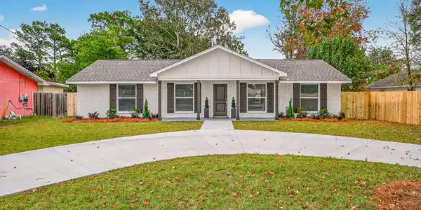 333 Woodland Avenue