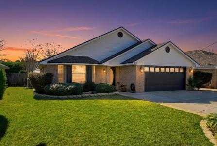 570 Rough Leaf Lane