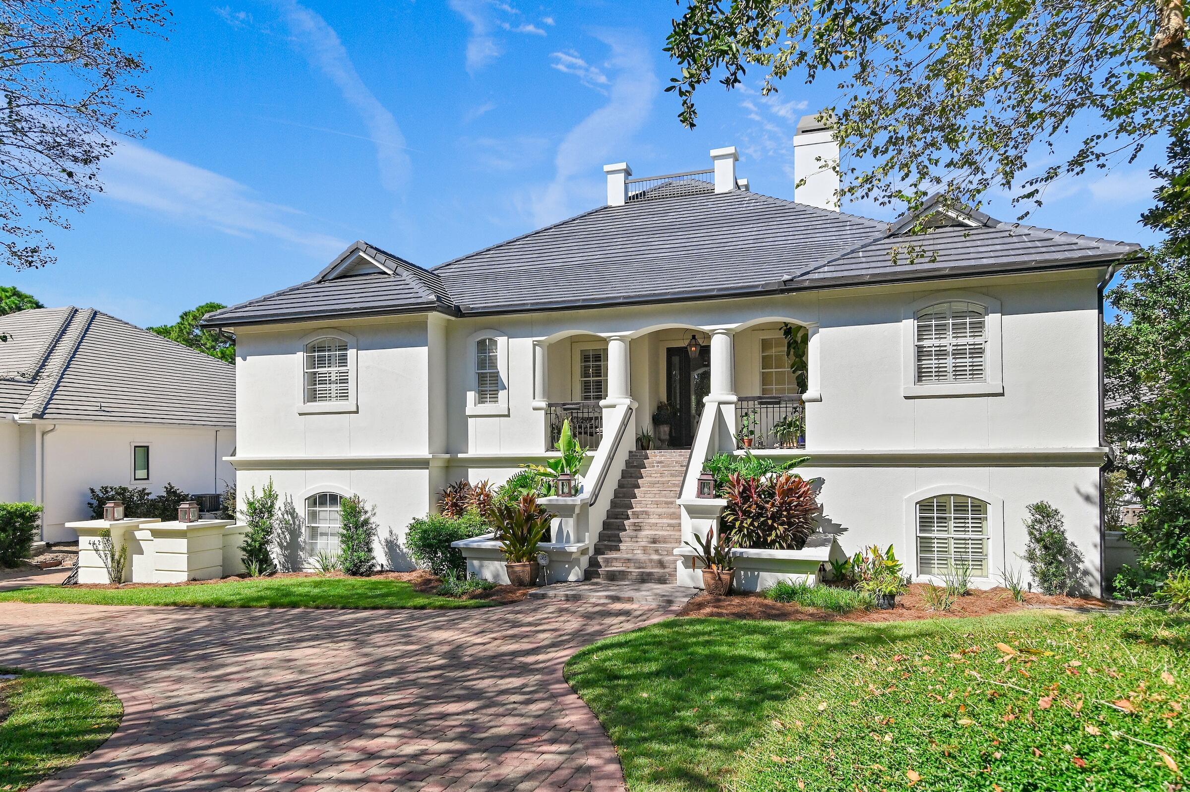 Image 1: web_442 Regatta Bay Blvd _15