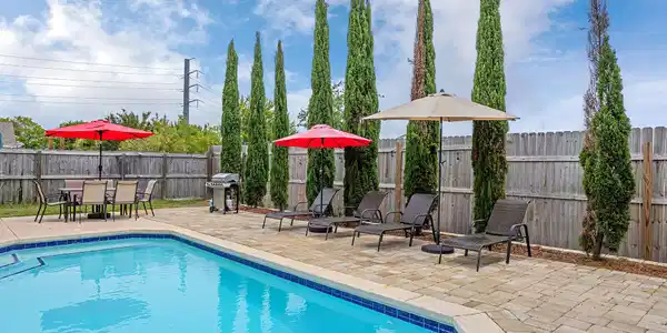 70 Leeward Drive