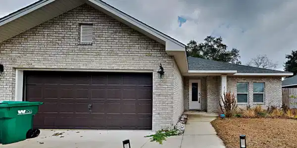 418 Little John Road