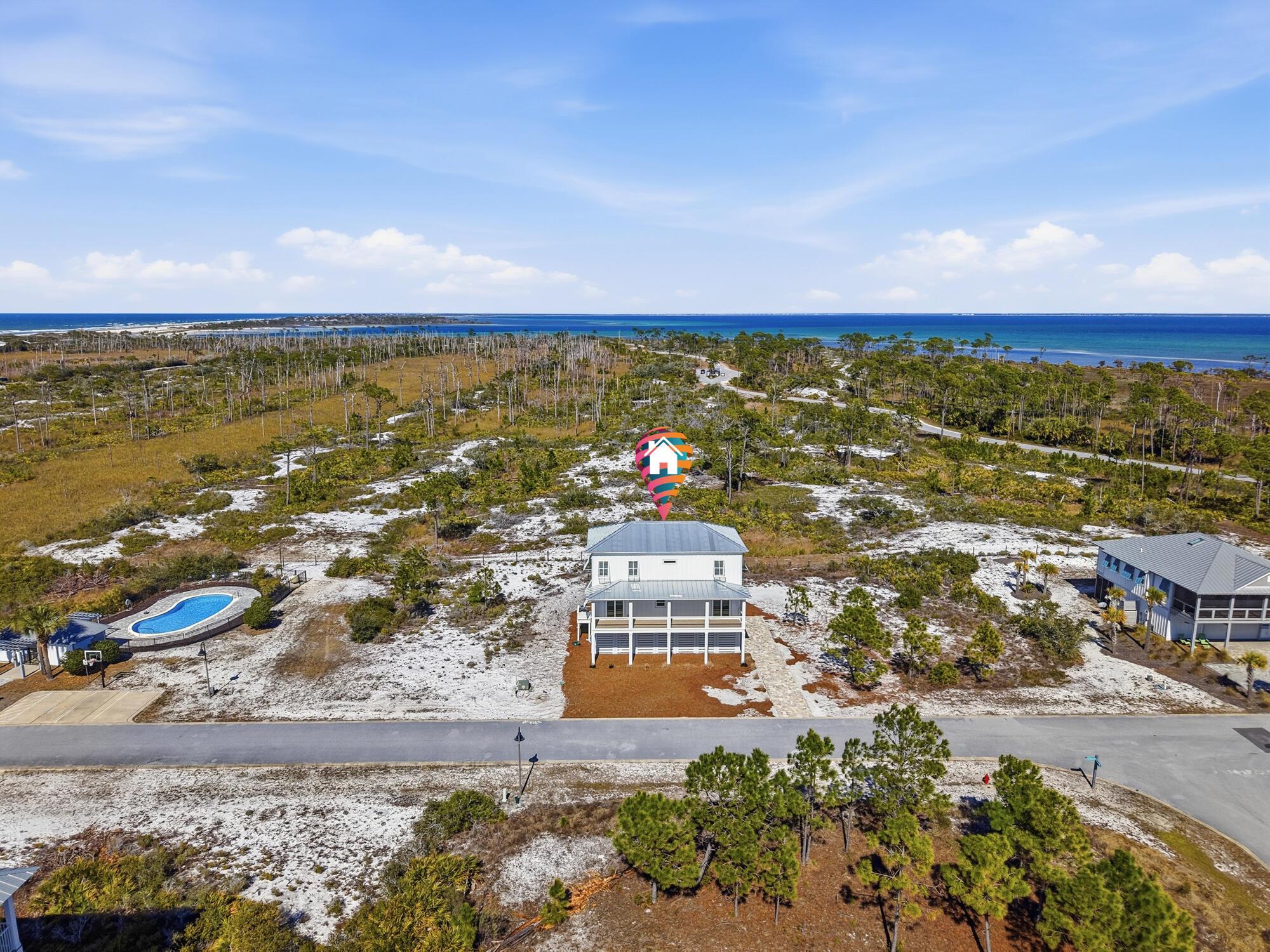 Image 4: 303 park point cir drone - awp media - 0