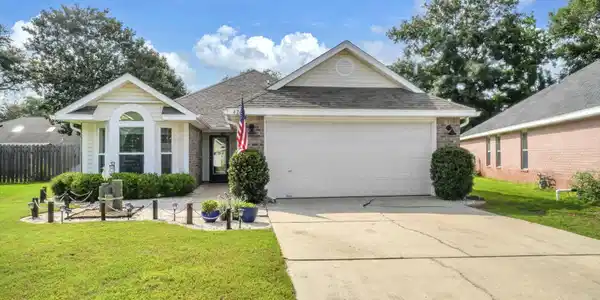 4200 Whitetail Circle