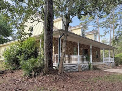 4524 Woodlands Drive