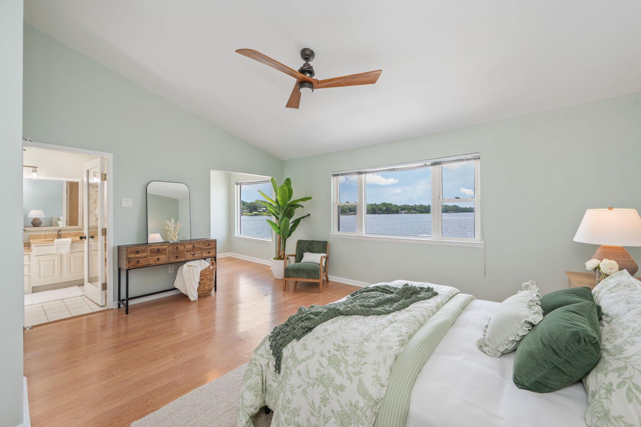 Image 4: 30-web-or-mls-3-bayshore-point