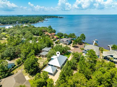 521 Shelter Cove Drive