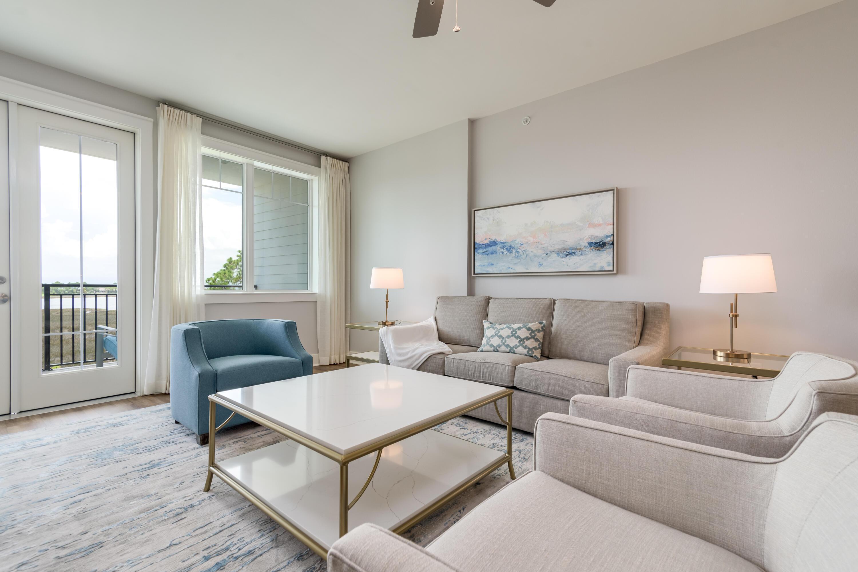 Image 2: 1 - Living Room