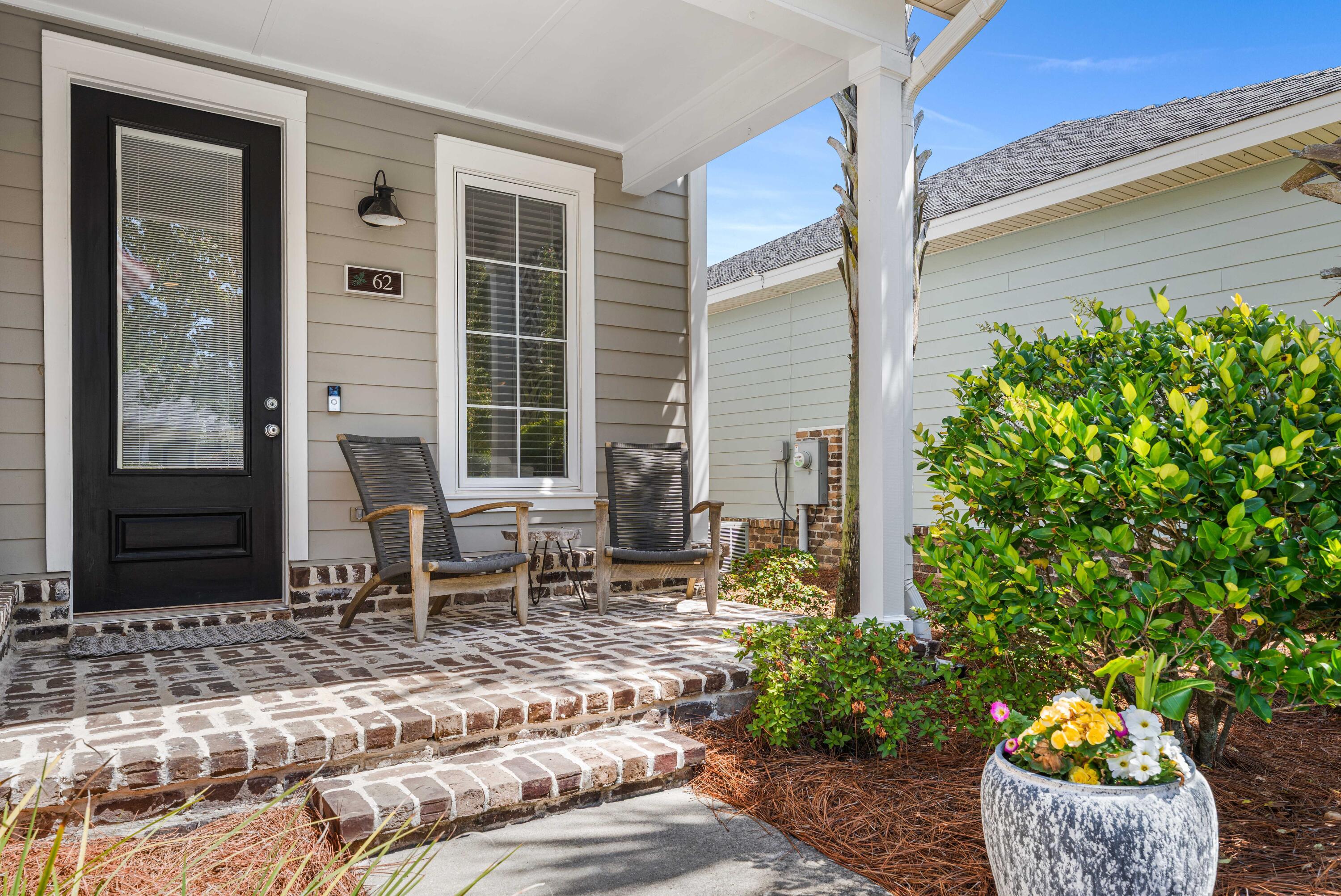 Image 3: Front Porch
