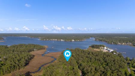 Lot 22 Island Grove