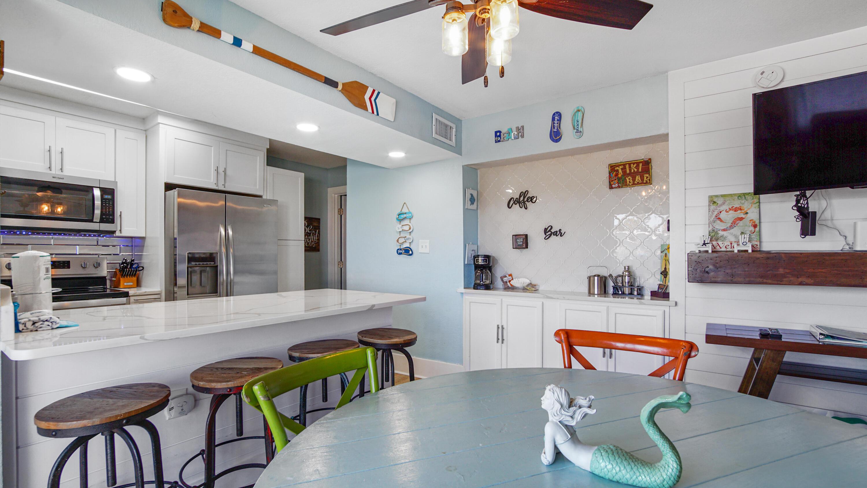 Image 3: Coffee-kitchen-108
