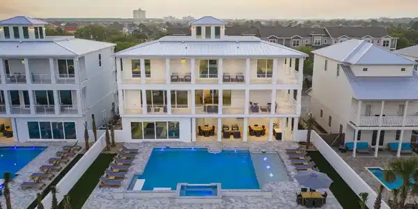 212 Driftwood Road