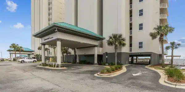 Image 3: Summerwind Condos Entrance 2025-1