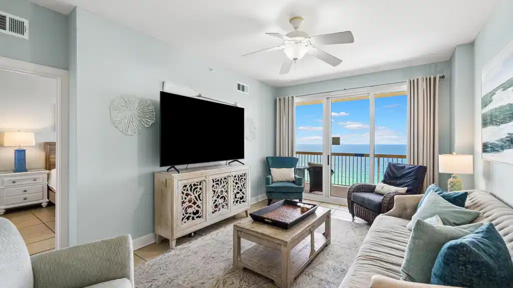 Image 1: Living Room