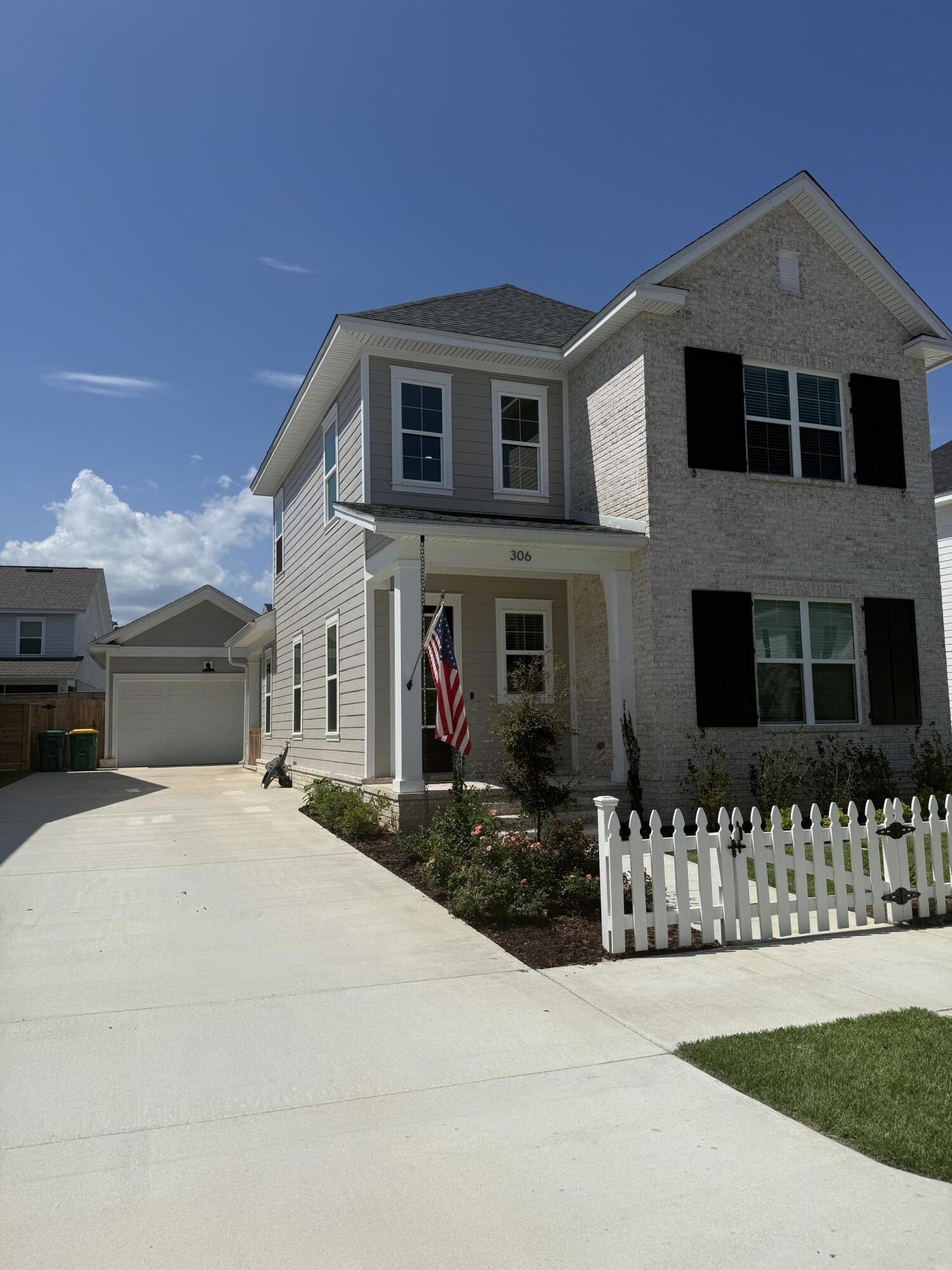 Image 2: 306 Gazelle Ct