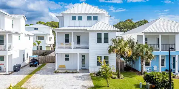 56 Lakeland Drive