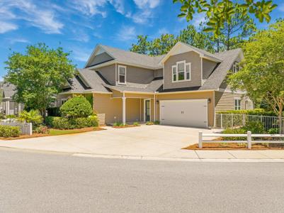 104 Blakely Drew Boulevard