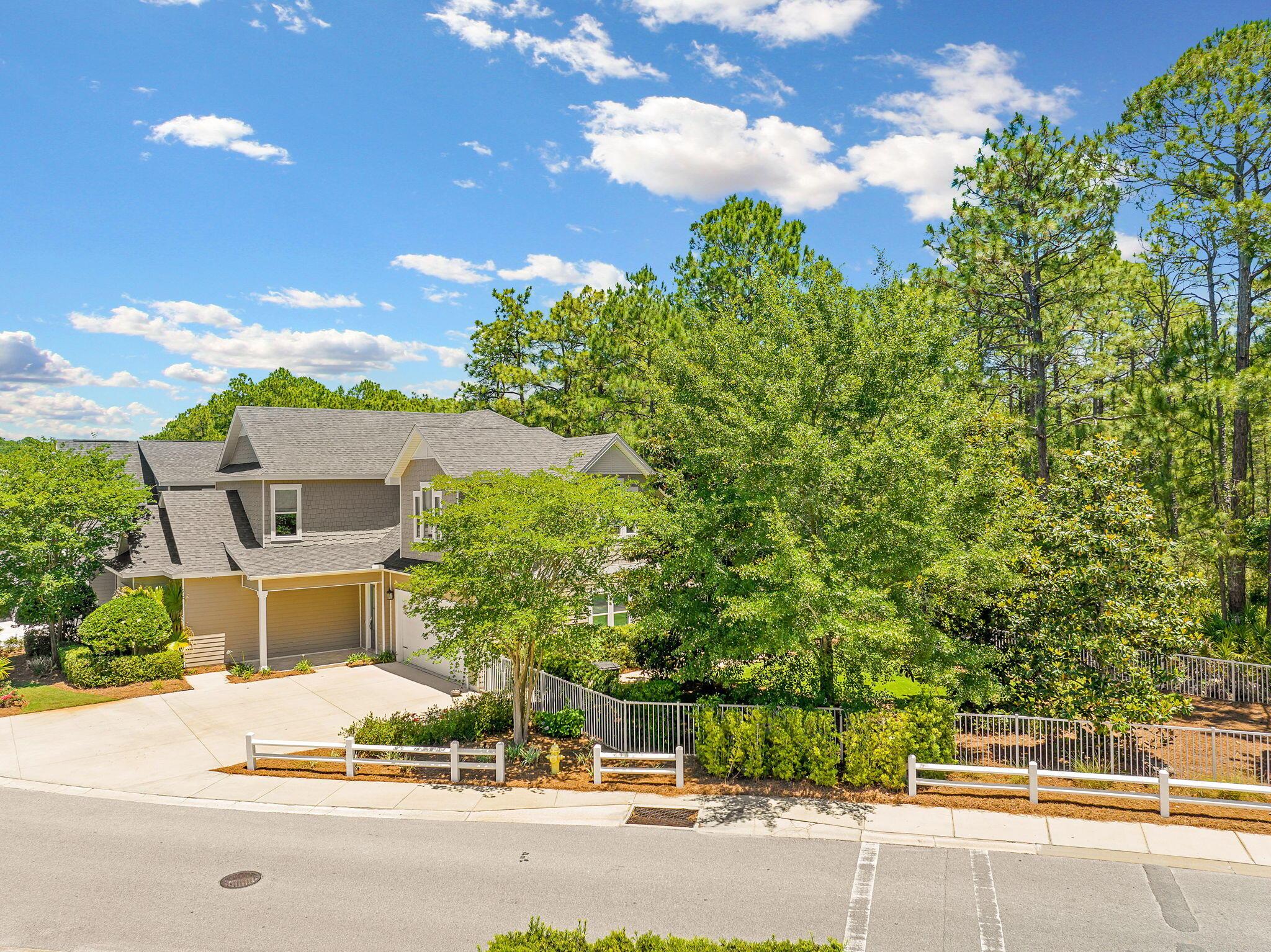 Image 4: 22-web-or-mls-dune-lake-studios-22