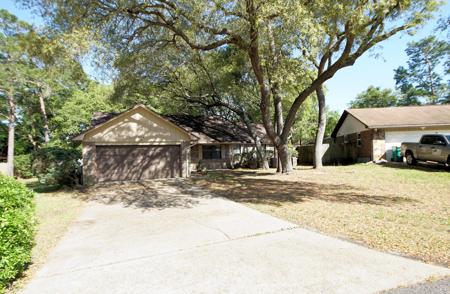 672 St Lucia Cove