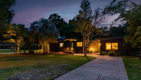 224 NW Crewilla Drive