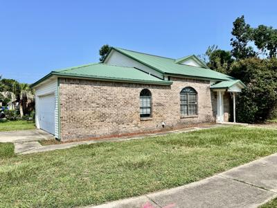 26 NW Olde Cypress Circle