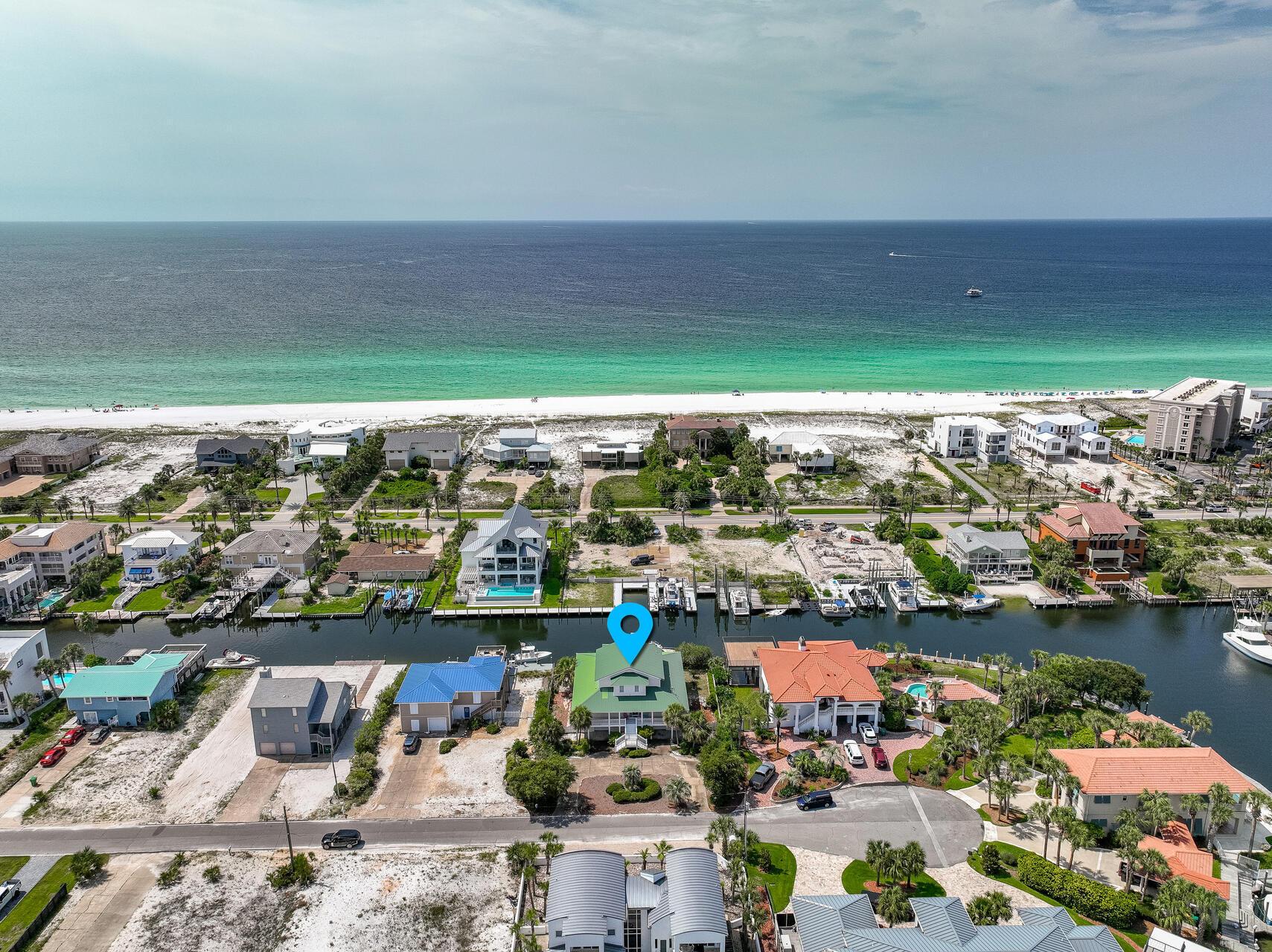 Image 2: 604 Magnolia Dr Destin FL 32541 USA-037-