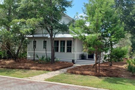 117 Devlieg Avenue