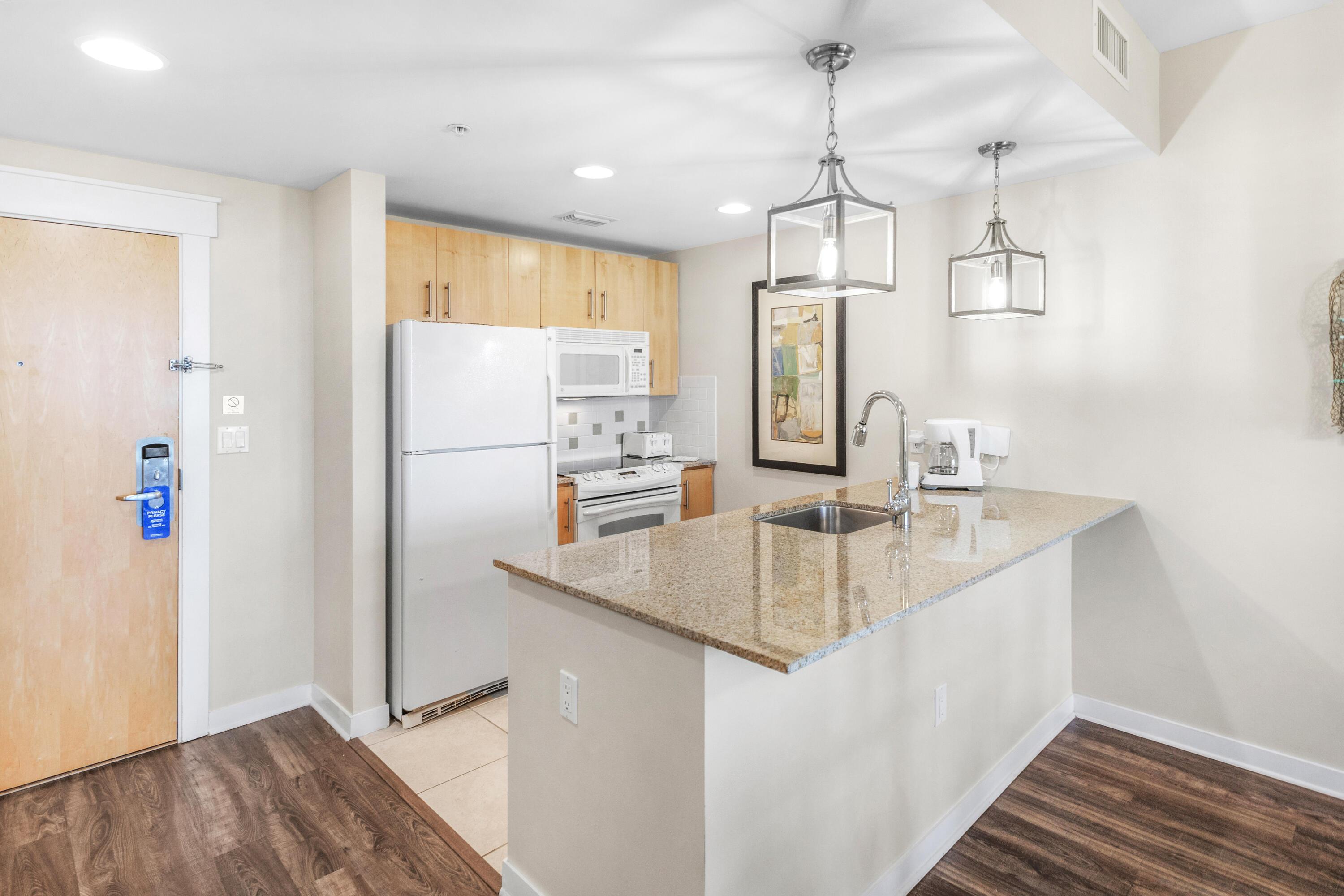 Image 3: Kitchen