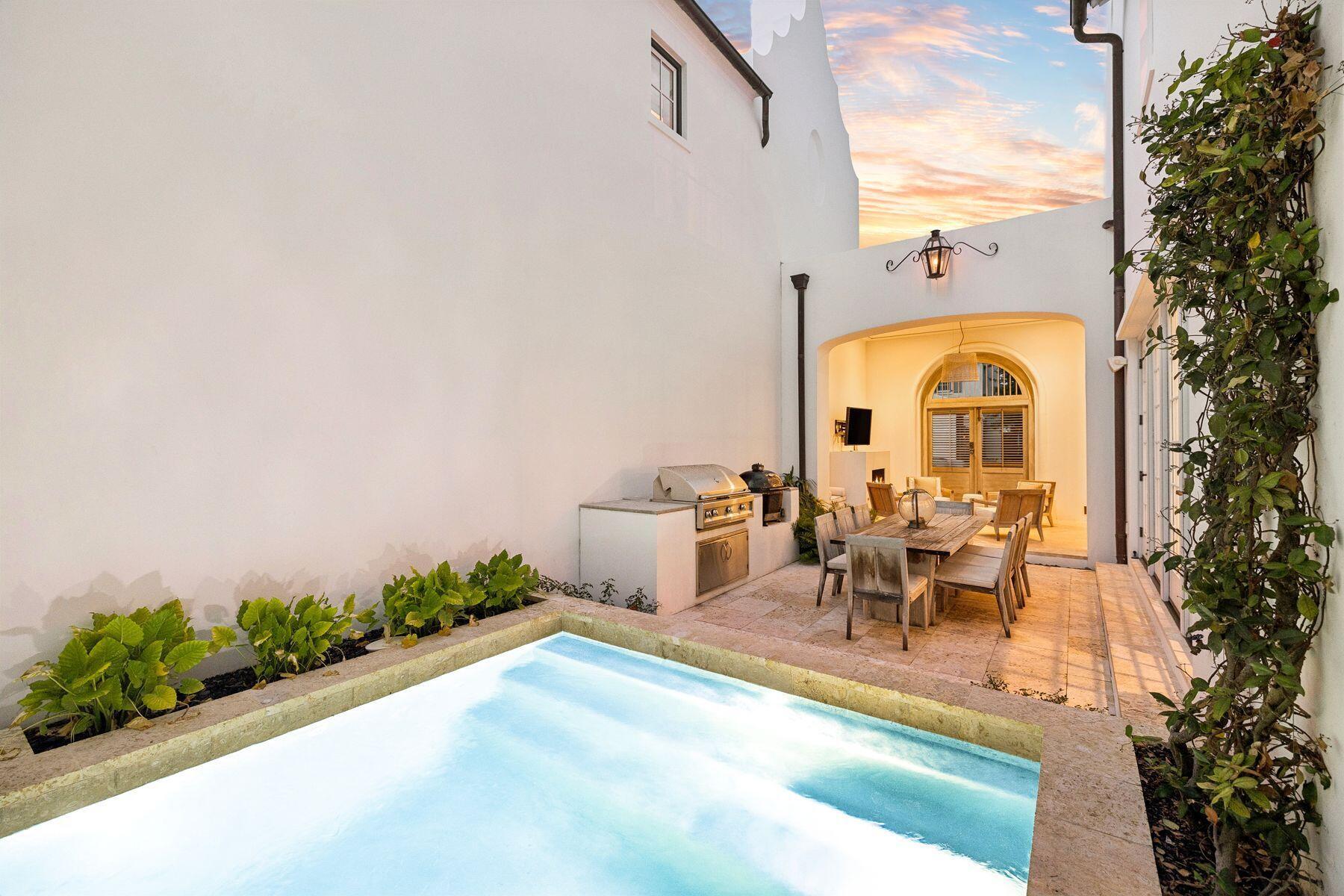 Image 4: Heated Private Pool