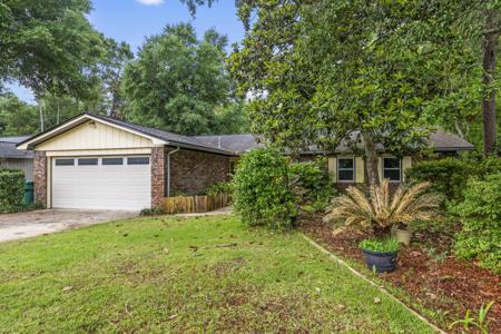 607 Caribbean Way