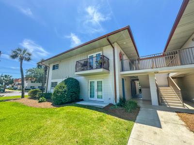 2100 W Beach Drive