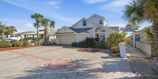 Image 2: 16325_front_beach_rd-awp_media-005