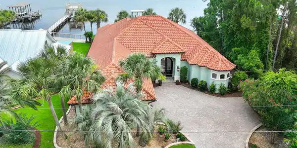 644 Bayshore Drive
