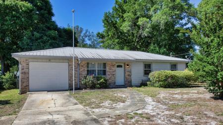 126 NW Watson Drive